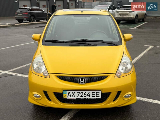 Жовтий Хонда Джаз, об'ємом двигуна 1.4 л та пробігом 137 тис. км за 6450 $, фото 2 на Automoto.ua