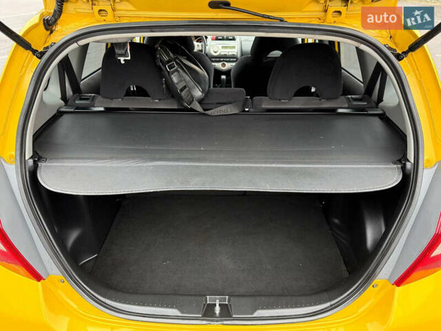 Жовтий Хонда Джаз, об'ємом двигуна 1.4 л та пробігом 137 тис. км за 6450 $, фото 19 на Automoto.ua