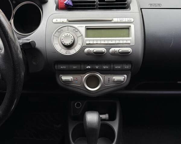 Желтый Хонда Джаз, объемом двигателя 1.34 л и пробегом 202 тыс. км за 6200 $, фото 28 на Automoto.ua