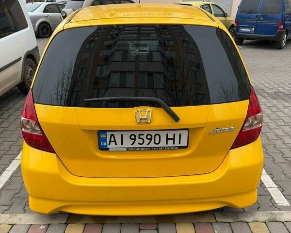 Желтый Хонда Джаз, объемом двигателя 1.34 л и пробегом 202 тыс. км за 6200 $, фото 7 на Automoto.ua