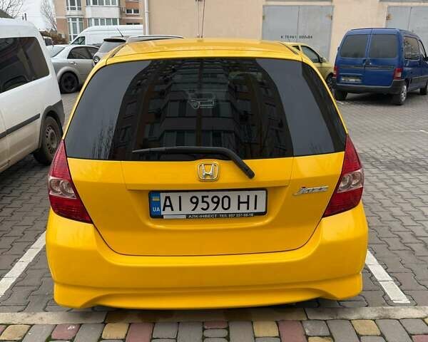 Желтый Хонда Джаз, объемом двигателя 1.34 л и пробегом 202 тыс. км за 6200 $, фото 6 на Automoto.ua