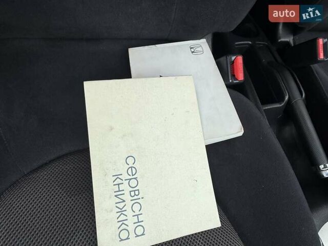 Желтый Хонда Джаз, объемом двигателя 1.4 л и пробегом 105 тыс. км за 6900 $, фото 13 на Automoto.ua