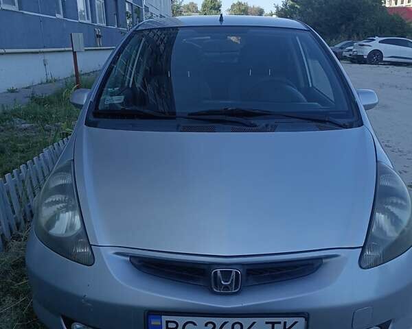 Серый Хонда Джаз, объемом двигателя 1.4 л и пробегом 280 тыс. км за 3500 $, фото 12 на Automoto.ua