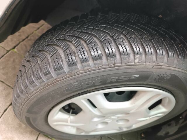 Серый Хонда Джаз, объемом двигателя 1.2 л и пробегом 147 тыс. км за 3800 $, фото 16 на Automoto.ua