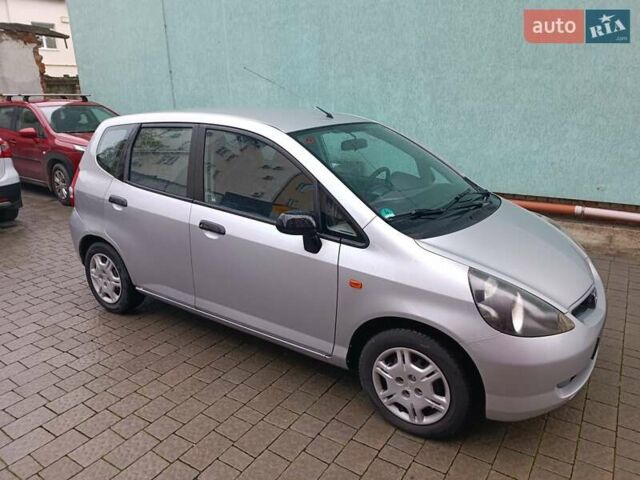 Серый Хонда Джаз, объемом двигателя 1.2 л и пробегом 147 тыс. км за 3800 $, фото 7 на Automoto.ua