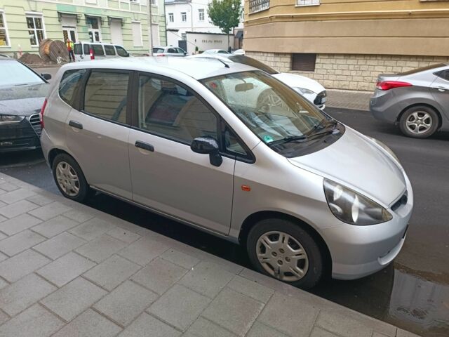 Серый Хонда Джаз, объемом двигателя 1.2 л и пробегом 147 тыс. км за 3800 $, фото 8 на Automoto.ua