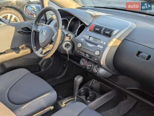 Серый Хонда Джаз, объемом двигателя 1.4 л и пробегом 125 тыс. км за 5850 $, фото 42 на Automoto.ua