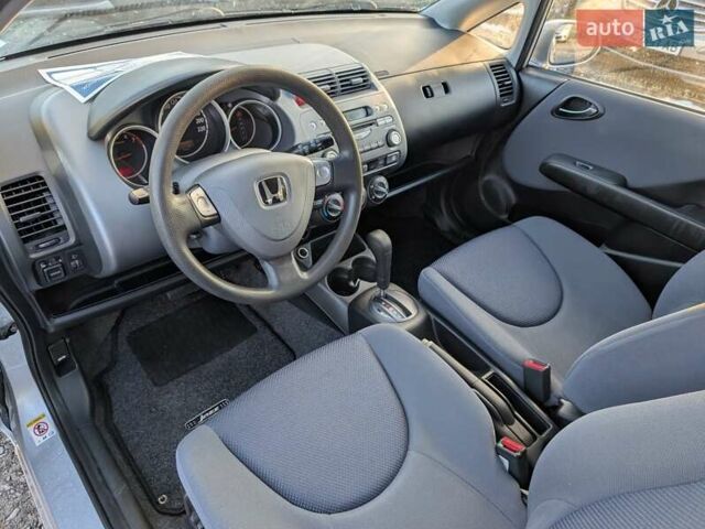 Серый Хонда Джаз, объемом двигателя 1.4 л и пробегом 125 тыс. км за 5850 $, фото 25 на Automoto.ua