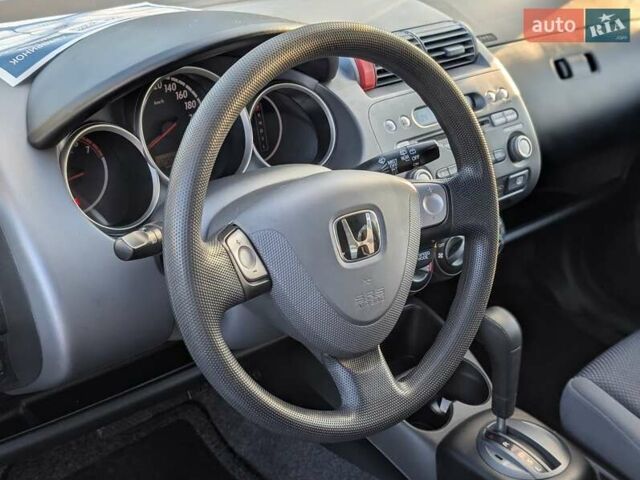 Серый Хонда Джаз, объемом двигателя 1.4 л и пробегом 125 тыс. км за 5850 $, фото 28 на Automoto.ua