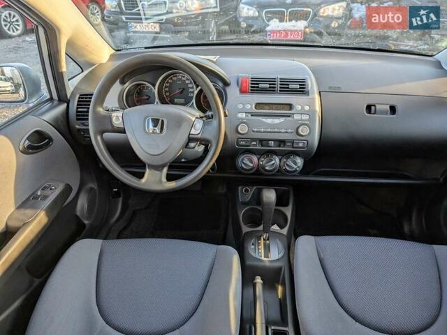 Серый Хонда Джаз, объемом двигателя 1.4 л и пробегом 125 тыс. км за 5850 $, фото 35 на Automoto.ua