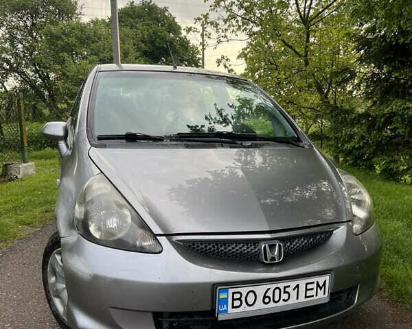 Серый Хонда Джаз, объемом двигателя 1.2 л и пробегом 204 тыс. км за 2900 $, фото 2 на Automoto.ua