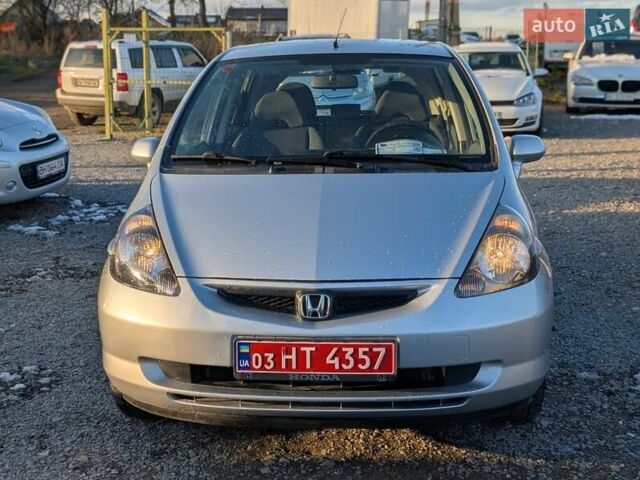 Серый Хонда Джаз, объемом двигателя 1.4 л и пробегом 125 тыс. км за 5850 $, фото 6 на Automoto.ua