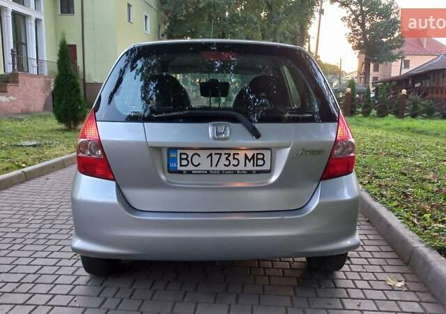 Сірий Хонда Джаз, об'ємом двигуна 1.34 л та пробігом 213 тис. км за 5000 $, фото 6 на Automoto.ua