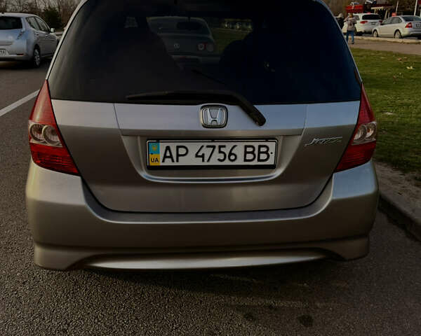 Серый Хонда Джаз, объемом двигателя 1.4 л и пробегом 173 тыс. км за 5000 $, фото 3 на Automoto.ua