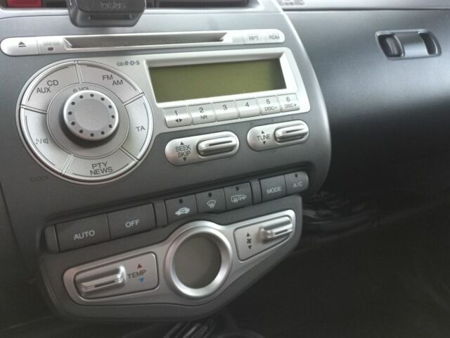 Сірий Хонда Джаз, об'ємом двигуна 0 л та пробігом 213 тис. км за 5000 $, фото 8 на Automoto.ua