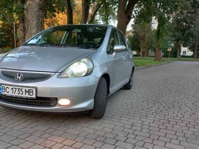 Сірий Хонда Джаз, об'ємом двигуна 0 л та пробігом 213 тис. км за 5000 $, фото 4 на Automoto.ua