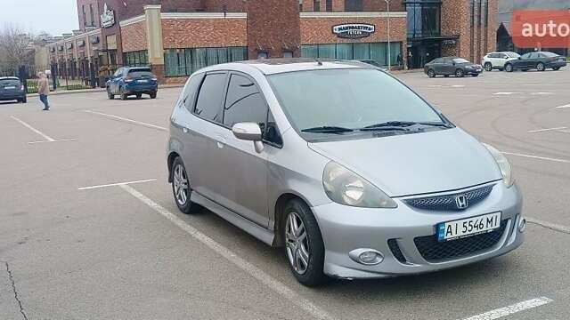 Сірий Хонда Джаз, об'ємом двигуна 1.3 л та пробігом 272 тис. км за 4800 $, фото 14 на Automoto.ua