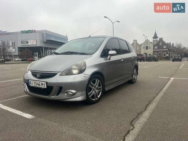 Сірий Хонда Джаз, об'ємом двигуна 1.3 л та пробігом 272 тис. км за 4800 $, фото 23 на Automoto.ua