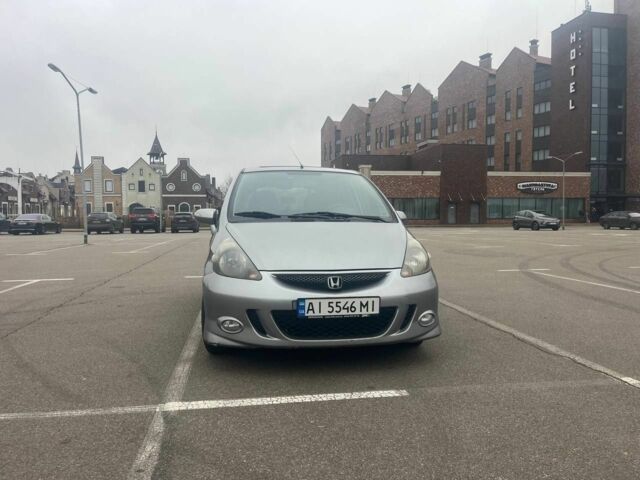 Сірий Хонда Джаз, об'ємом двигуна 1.3 л та пробігом 272 тис. км за 4800 $, фото 18 на Automoto.ua