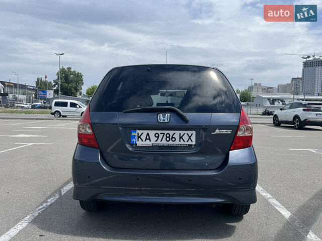 Серый Хонда Джаз, объемом двигателя 1.34 л и пробегом 184 тыс. км за 6500 $, фото 7 на Automoto.ua