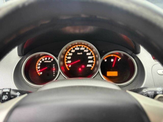 Хонда Джаз 2007 в Черновцах на Automoto.ua Серый Хонда Джаз, объемом двигателя 1.4 л и пробегом 227 тыс. км за 5800 $, фото 15 на Automoto.ua