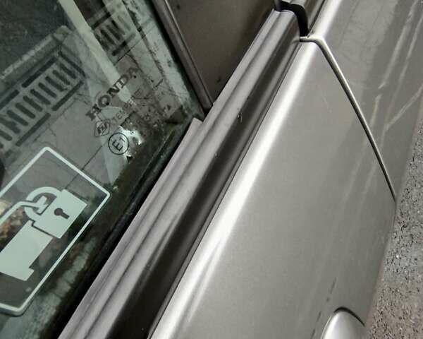 Сірий Хонда Джаз, об'ємом двигуна 1.25 л та пробігом 269 тис. км за 4100 $, фото 38 на Automoto.ua