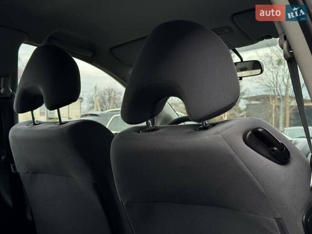 Сірий Хонда Джаз, об'ємом двигуна 0 л та пробігом 174 тис. км за 5600 $, фото 37 на Automoto.ua