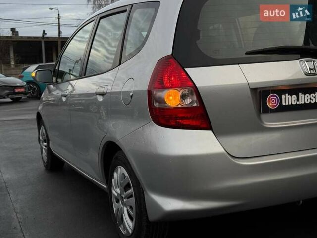 Сірий Хонда Джаз, об'ємом двигуна 0 л та пробігом 174 тис. км за 5600 $, фото 10 на Automoto.ua