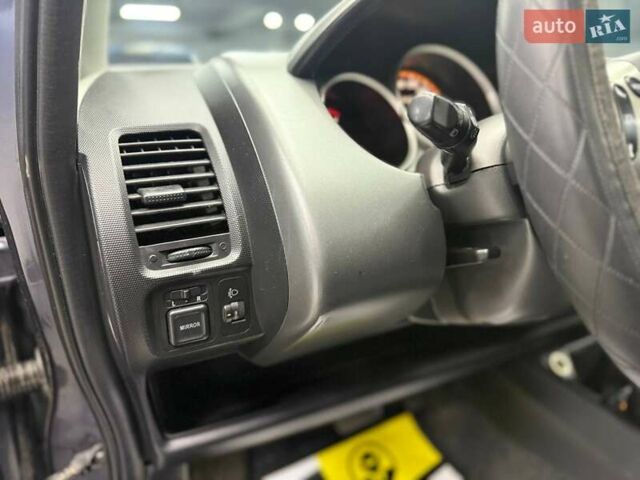 Хонда Джаз 2007 в Черновцах на Automoto.ua Серый Хонда Джаз, объемом двигателя 1.34 л и пробегом 227 тыс. км за 5800 $, фото 18 на Automoto.ua