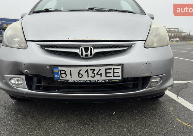 Серый Хонда Джаз, объемом двигателя 1.34 л и пробегом 205 тыс. км за 4500 $, фото 9 на Automoto.ua