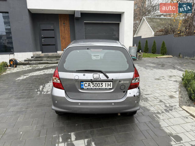 Серый Хонда Джаз, объемом двигателя 1.34 л и пробегом 123 тыс. км за 5700 $, фото 15 на Automoto.ua