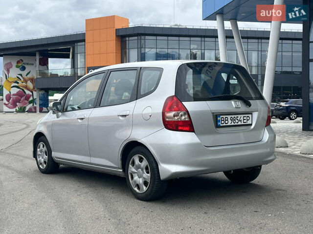 Серый Хонда Джаз, объемом двигателя 1.34 л и пробегом 218 тыс. км за 4350 $, фото 3 на Automoto.ua