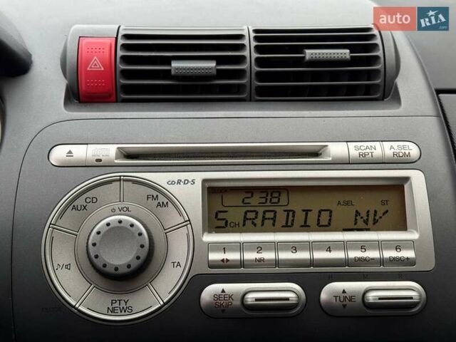 Сірий Хонда Джаз, об'ємом двигуна 0 л та пробігом 174 тис. км за 5600 $, фото 27 на Automoto.ua