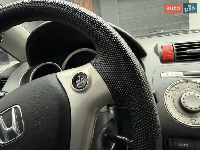 Серый Хонда Джаз, объемом двигателя 1.34 л и пробегом 123 тыс. км за 5700 $, фото 21 на Automoto.ua