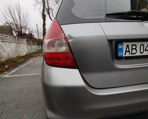 Сірий Хонда Джаз, об'ємом двигуна 1.25 л та пробігом 269 тис. км за 4100 $, фото 9 на Automoto.ua