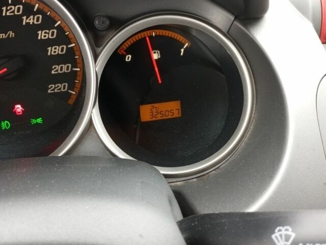 Серый Хонда Джаз, объемом двигателя 1.3 л и пробегом 325 тыс. км за 5000 $, фото 6 на Automoto.ua