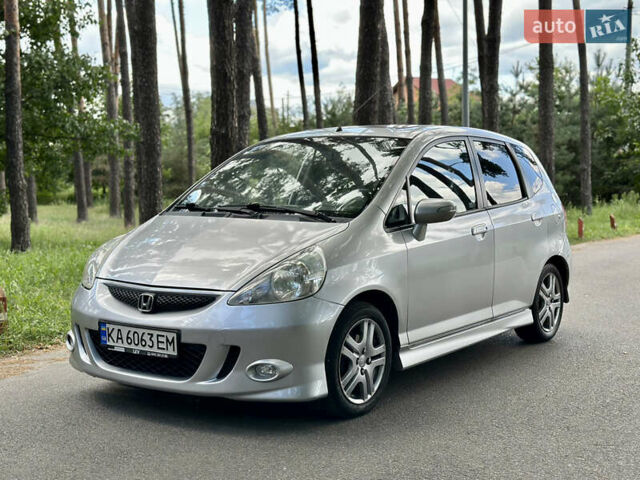 Серый Хонда Джаз, объемом двигателя 1.34 л и пробегом 173 тыс. км за 5900 $, фото 16 на Automoto.ua