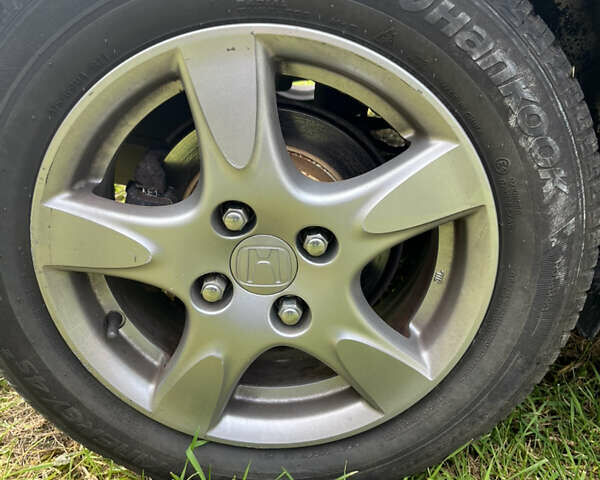 Серый Хонда Джаз, объемом двигателя 1.25 л и пробегом 195 тыс. км за 6500 $, фото 7 на Automoto.ua