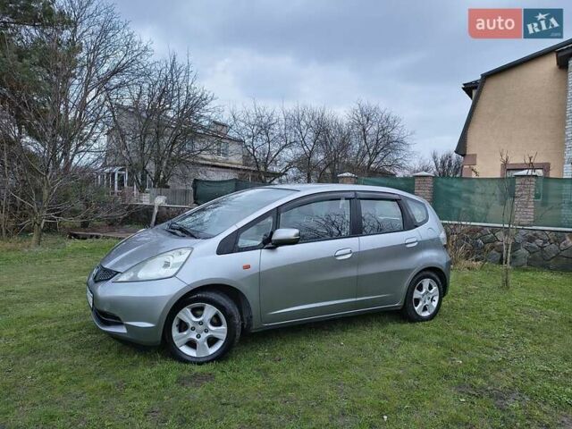 Серый Хонда Джаз, объемом двигателя 1.2 л и пробегом 230 тыс. км за 4999 $, фото 5 на Automoto.ua