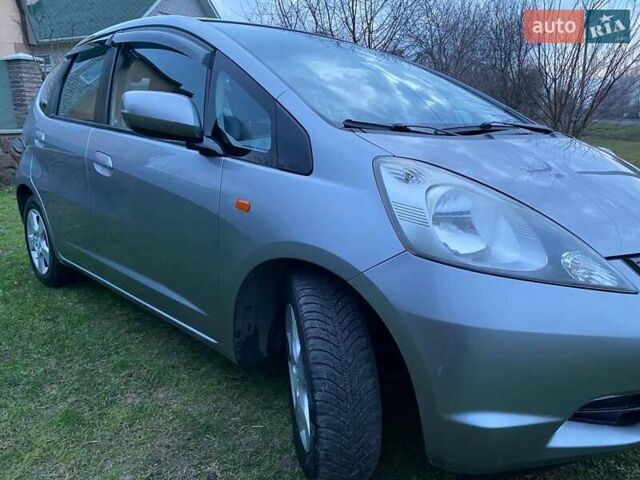 Серый Хонда Джаз, объемом двигателя 1.2 л и пробегом 230 тыс. км за 4999 $, фото 7 на Automoto.ua