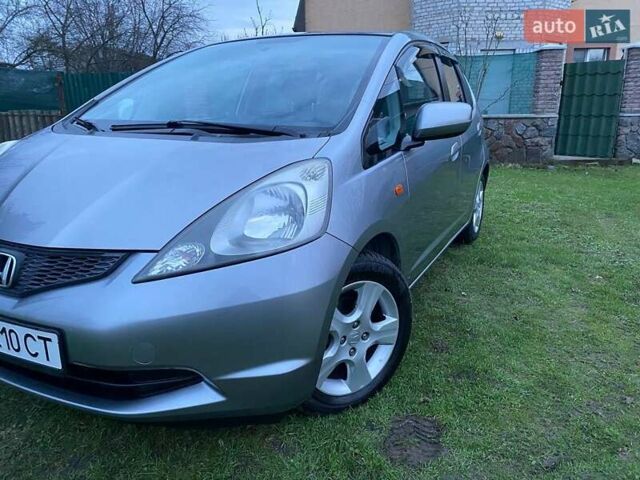Серый Хонда Джаз, объемом двигателя 1.2 л и пробегом 230 тыс. км за 4999 $, фото 4 на Automoto.ua