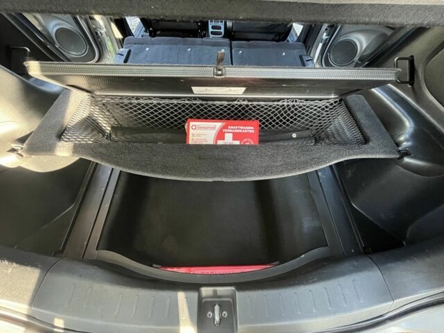 Серый Хонда Джаз, объемом двигателя 1.34 л и пробегом 208 тыс. км за 6600 $, фото 6 на Automoto.ua