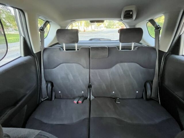 Серый Хонда Джаз, объемом двигателя 1.34 л и пробегом 208 тыс. км за 6600 $, фото 5 на Automoto.ua