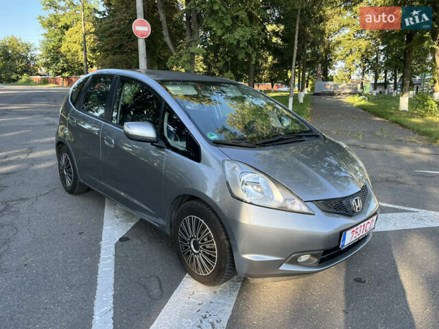 Серый Хонда Джаз, объемом двигателя 1.4 л и пробегом 199 тыс. км за 6800 $, фото 5 на Automoto.ua