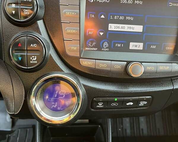 Серый Хонда Джаз, объемом двигателя 1.3 л и пробегом 225 тыс. км за 7950 $, фото 16 на Automoto.ua