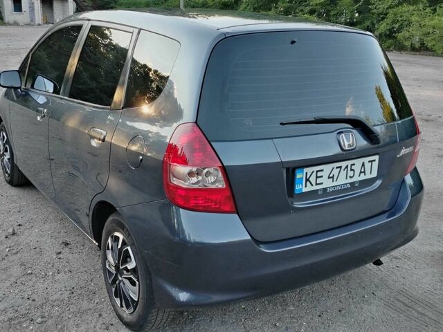 Серый Хонда Джаз, объемом двигателя 1.3 л и пробегом 163 тыс. км за 5200 $, фото 3 на Automoto.ua