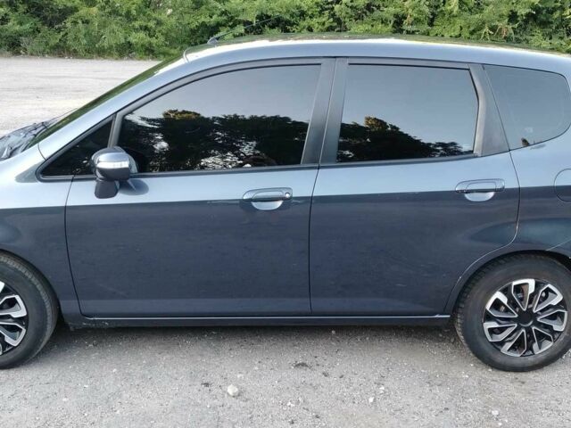 Серый Хонда Джаз, объемом двигателя 1.3 л и пробегом 163 тыс. км за 5200 $, фото 2 на Automoto.ua