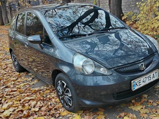 Сірий Хонда Джаз, об'ємом двигуна 1.3 л та пробігом 163 тис. км за 4950 $, фото 4 на Automoto.ua