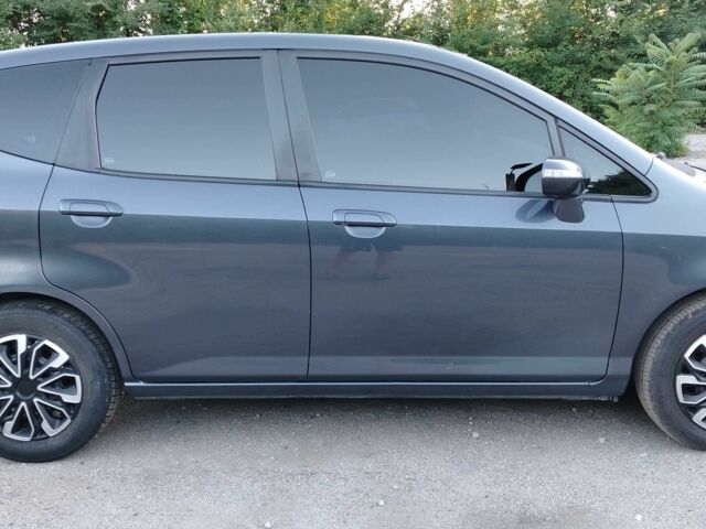 Серый Хонда Джаз, объемом двигателя 1.3 л и пробегом 163 тыс. км за 5200 $, фото 6 на Automoto.ua