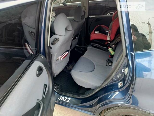 Синій Хонда Джаз, об'ємом двигуна 1.3 л та пробігом 318 тис. км за 4700 $, фото 4 на Automoto.ua